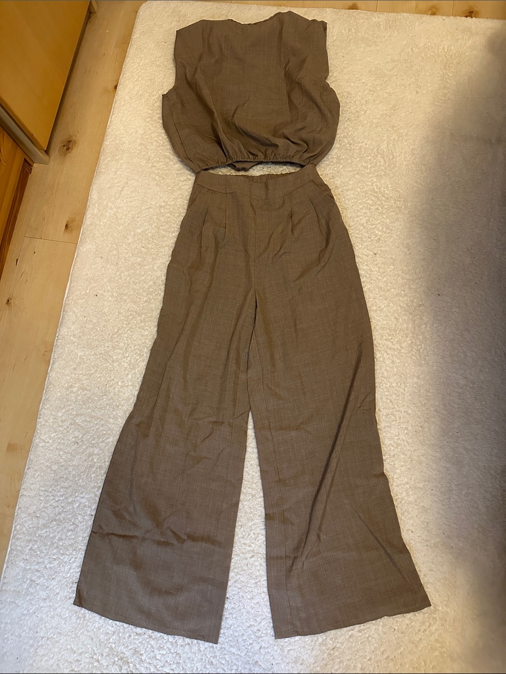 NWOT Two-Piece Wide-Leg Pants Set in Brown